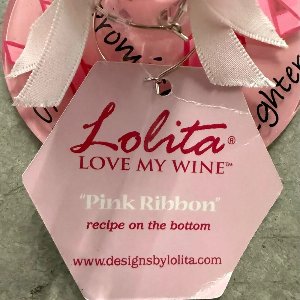 Lolita “Pink Ribbon”  Breast Cancer Awareness Hand Painted Wine Glass NWT